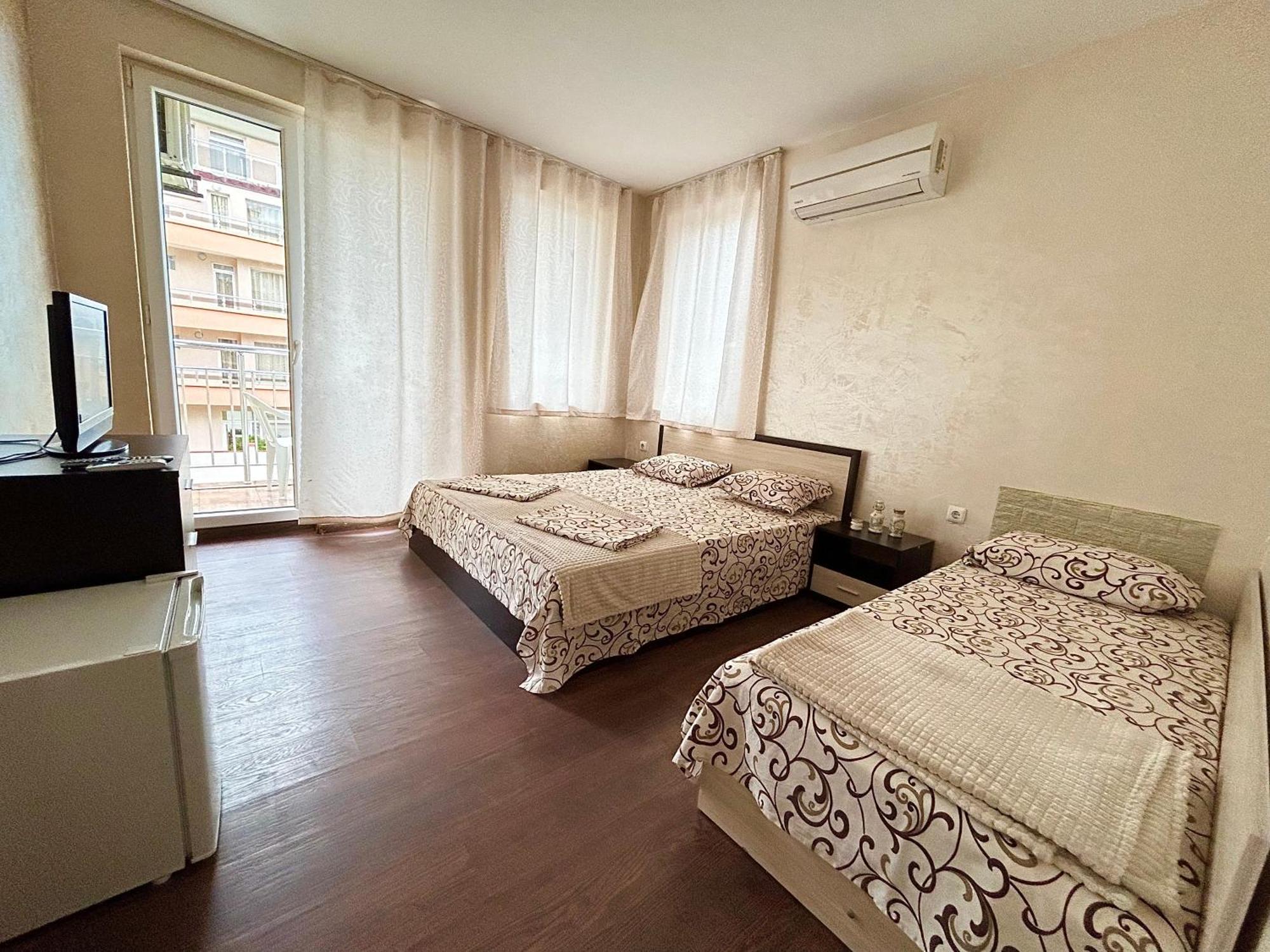 North Beach Apartments Primorsko Exterior photo